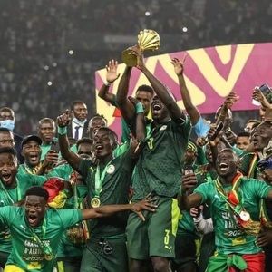 Meet your Posher, Pape